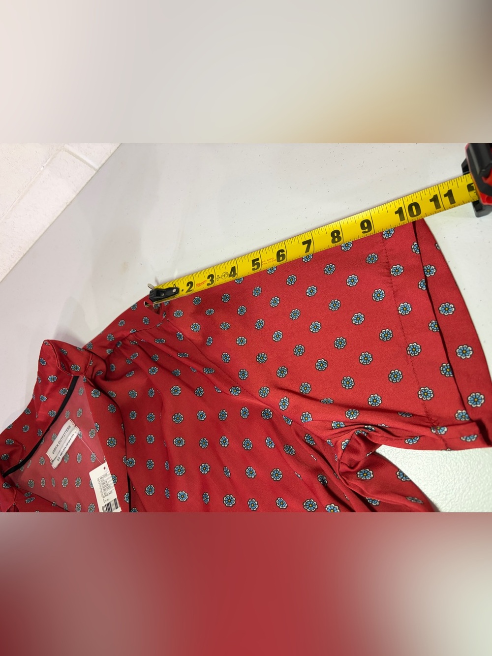 NWT Urban Outfitters S-P Red Floral V-Neck Jumpsuit Short Sleeve Tie Belt Boho - Picture 10 of 11